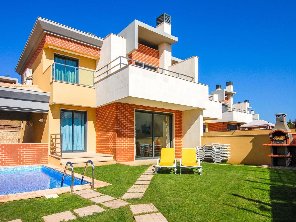V4, Villa Jardins Branqueira Near Beach, アルブフェイラ エクステリア 写真